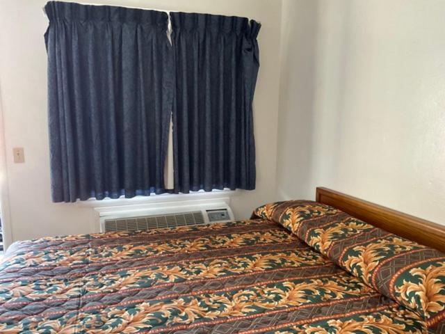 Johnston'S Motel Garberville Εξωτερικό φωτογραφία
