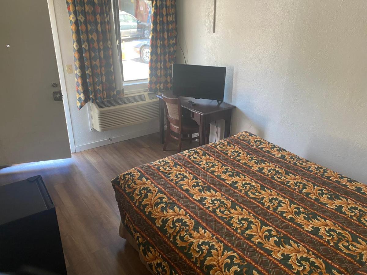 Johnston'S Motel Garberville Εξωτερικό φωτογραφία